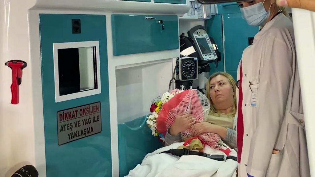 Φονική επίθεση στην Κωνσταντινούπολη: Επικοινωνία Μητσοτάκη με τον πατέρα της 39χρονης που τραυματίστηκε