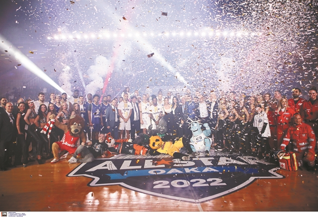 All star… Βεζένκοφ