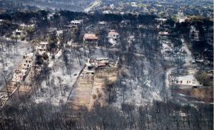 «Με καταδίκασαν να έχω τύψεις σε όλη μου τη ζωή ότι εγκατέλειψα τη μητέρα μου»