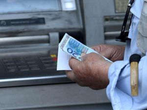 Ξεκινά η καταβολή της αύξησης του 7,75% σε 1,7 εκατομμύρια δικαιούχους