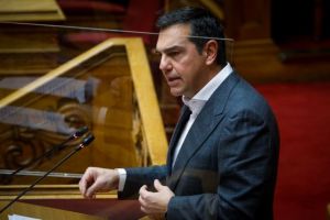 Νέα επίθεση Τσίπρα σε Μητσοτάκη: Ως πότε θα παριστάνετε τον μοναδικό πατριώτη εδώ μέσα;