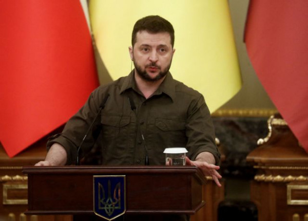 Ουκρανία: Ο Ζελένσκι καθαίρεσε κορυφαίο αξιωματικό του στρατού
