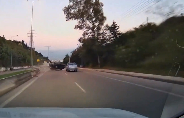 Βίντεο ντοκουμέντο από το τροχαίο μετά από προσπέραση στην Πάτρα