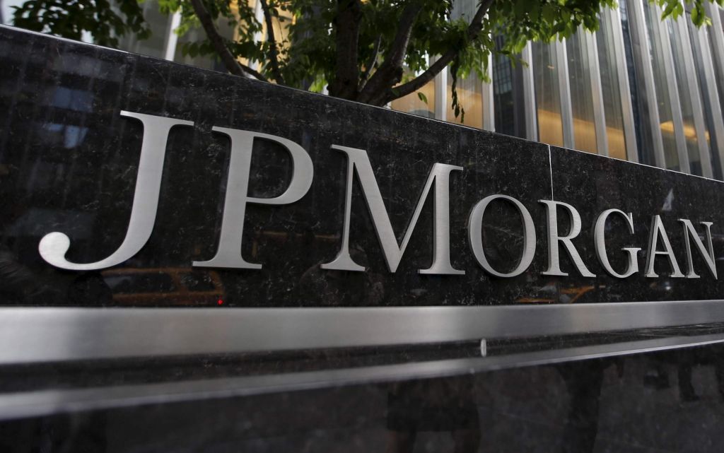 JP Morgan: Επενδυτική βαθμίδα για Ελλάδα έως αρχές 2024 – Η εκτίμησή της για την επόμενη κυβέρνηση