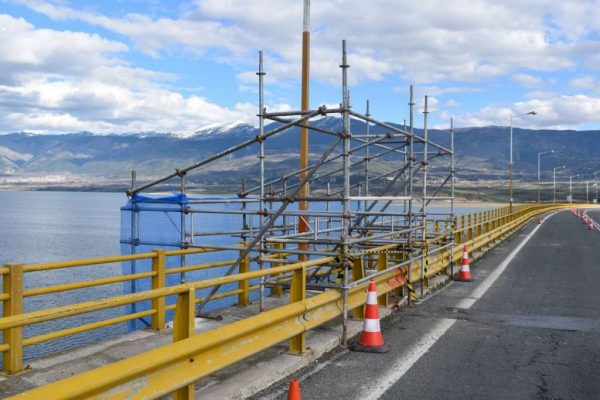 «Δεν υπάρχει πρόβλημα στατικότητας» στη γέφυρα Σερβίων