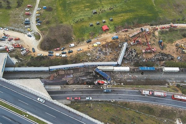 Έζησε τον εφιάλτη στα Τέμπη και ξαναπήρε το ίδιο τρένο