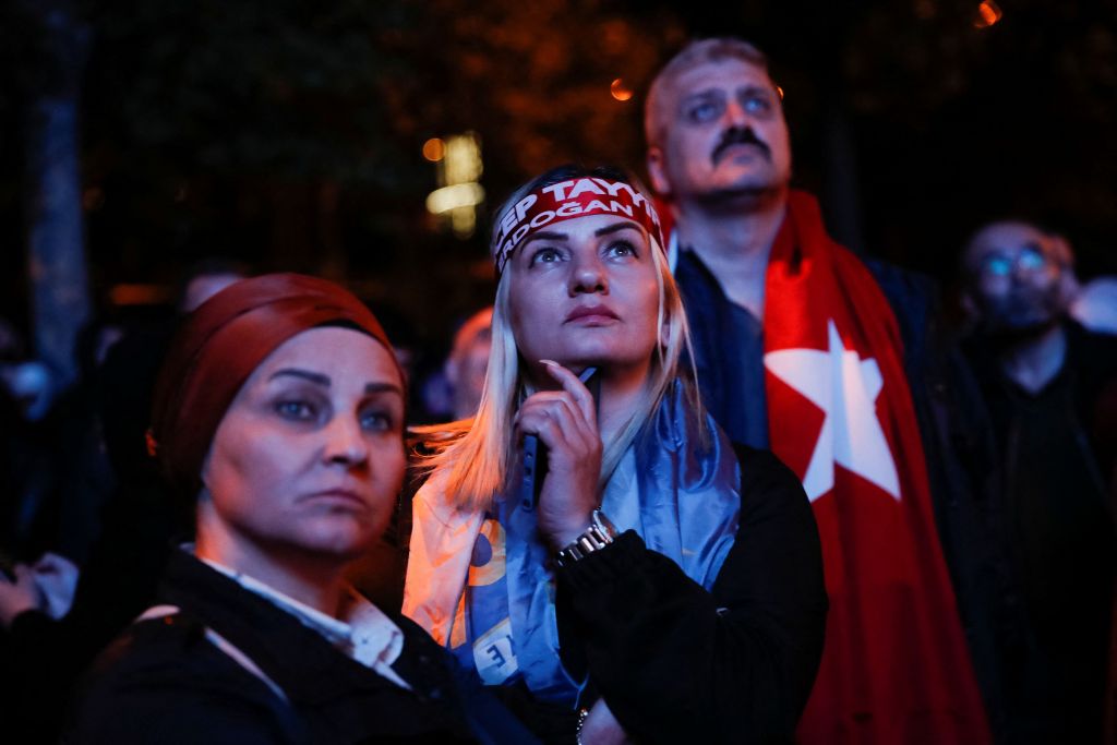 Κάτω από το 50% ο Ερντογάν – Σε δεύτερο γύρο η Τουρκία