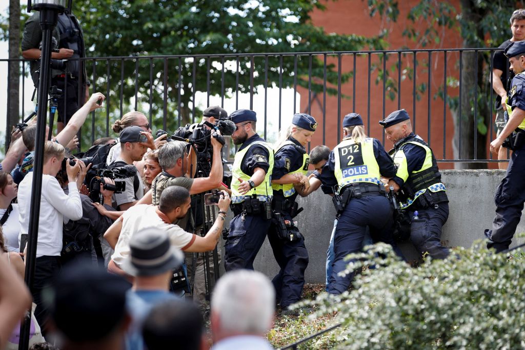 Η Ουάσινγκτον καταδικάζει το κάψιμο αντιτύπου του Κορανίου στη Σουηδία