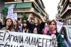 Ακόμα τέσσερις συλλήψεις για την υπόθεση μαστροπείας της 12χρονης