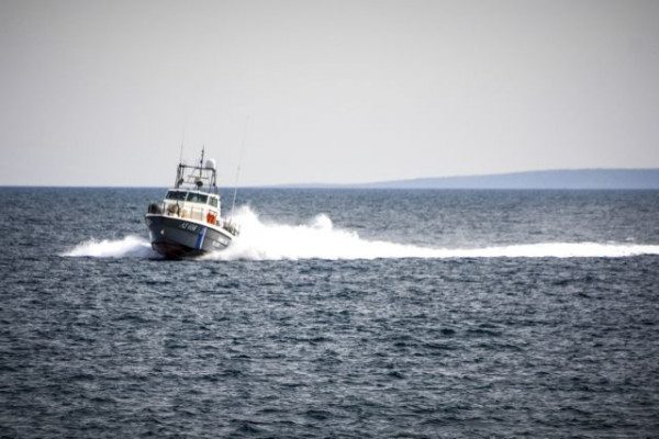 Περισυνέλεξαν 90 μετανάστες στα Κύθηρα