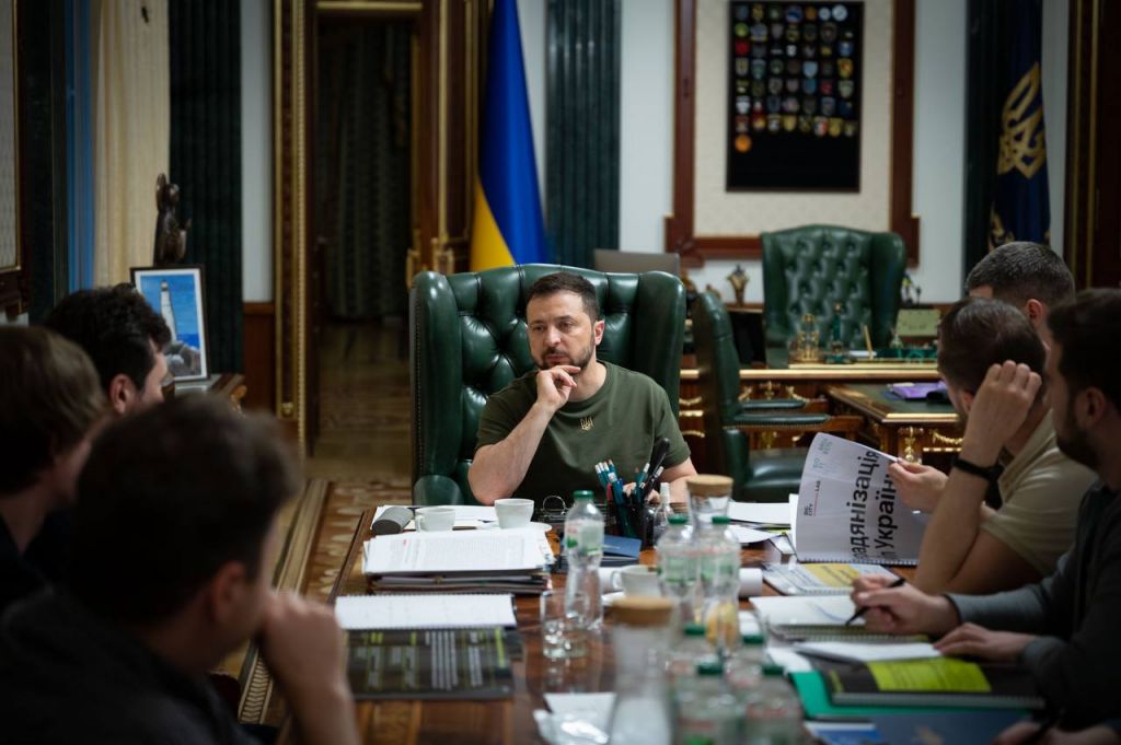 Πόλεμος στην Ουκρανία: «Η Ρωσία προετοιμάζει τρομοκρατική επίθεση με διαρροή ραδιενέργειας…» λέει ο Ζελένσκι