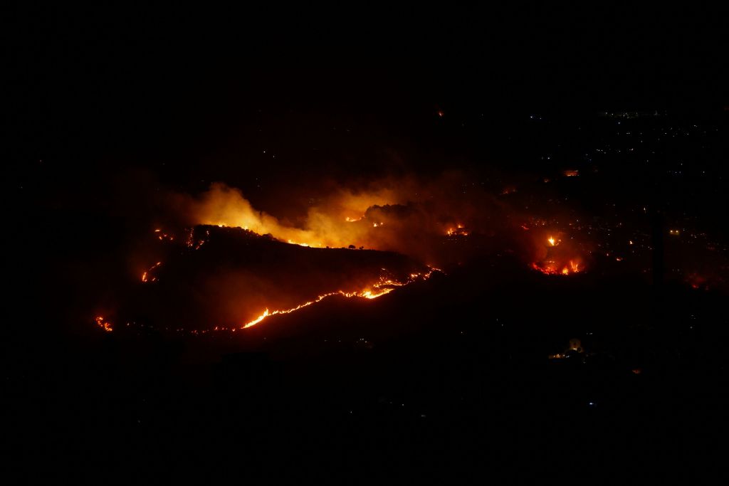 Επτά νεκροί από πυρκαγιές και πλημμύρες στην Ιταλία