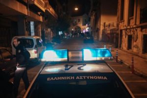 Άγρια δολοφονία στον Άγιο Παντελεήμονα – Βρέθηκε μαχαιρωμένος σε διαμέρισμα