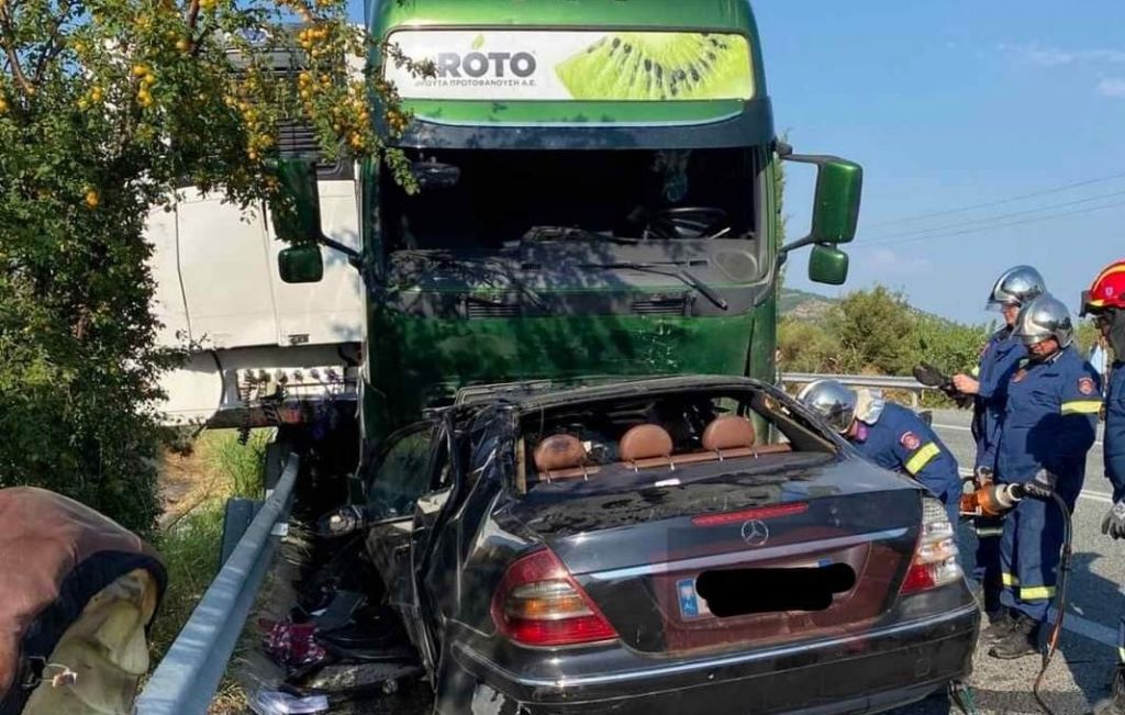 Νεκροί οι 5 επιβάτες του ΙΧ που συγκρούστηκε με νταλίκα στην Εδεσσα