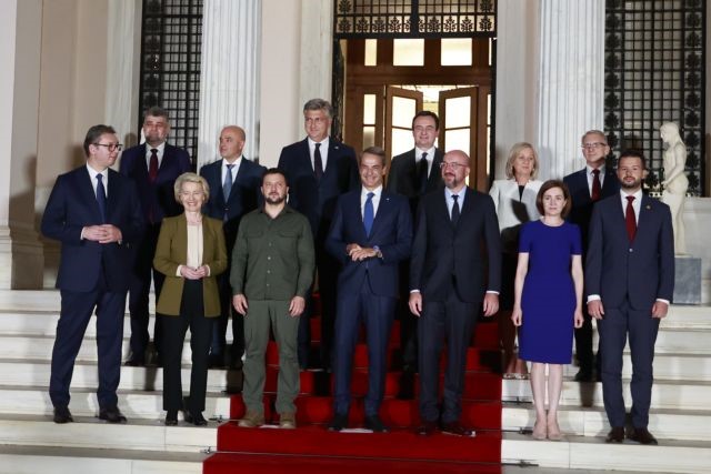Δείπνο Μητσοτάκη στους ηγέτες των Βαλκανίων και τους επικεφαλής της ΕΕ