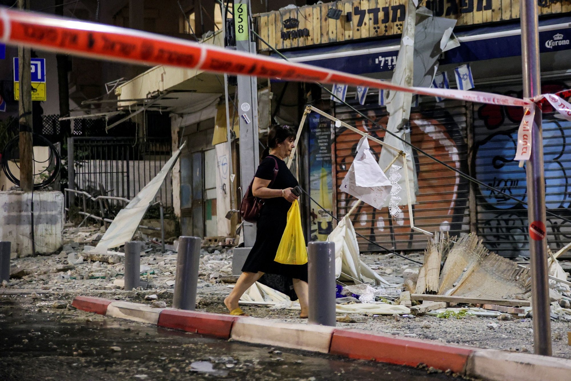 Ισραήλ: Εκατοντάδες οι νεκροί στη Γάζα