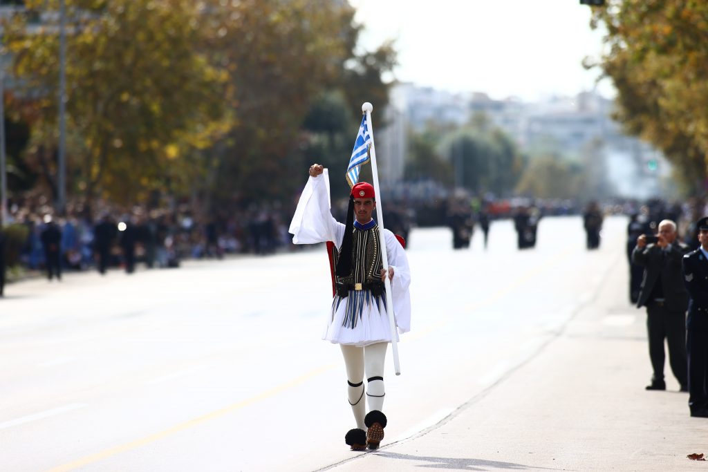 Θεσσαλονίκη: Σε εξέλιξη η μεγάλη στρατιωτική παρέλαση