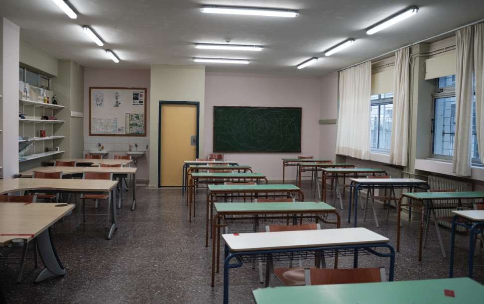Θεσσαλονίκη: Αθωώθηκαν μέλη Σχολικής Επιτροπής για την πτώση ανεμιστήρα σε αίθουσα δημοτικού