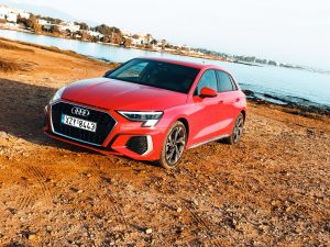 Audi A3 Sportback 35 TFSI S tronic: Εισαγωγή στην υβριδική εποχή