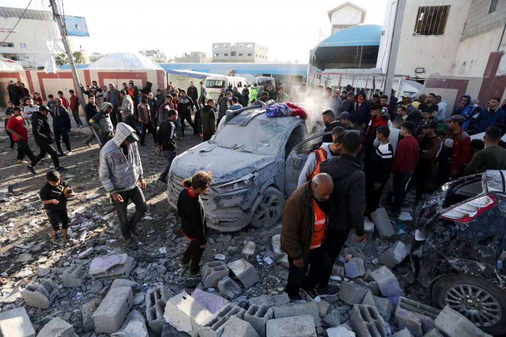 Γάζα: Το Ισραήλ χτύπησε ασθενοφόρο – Τέσσερις νεκροί τραυματιοφορείς ανάμεσα στα θύματα
