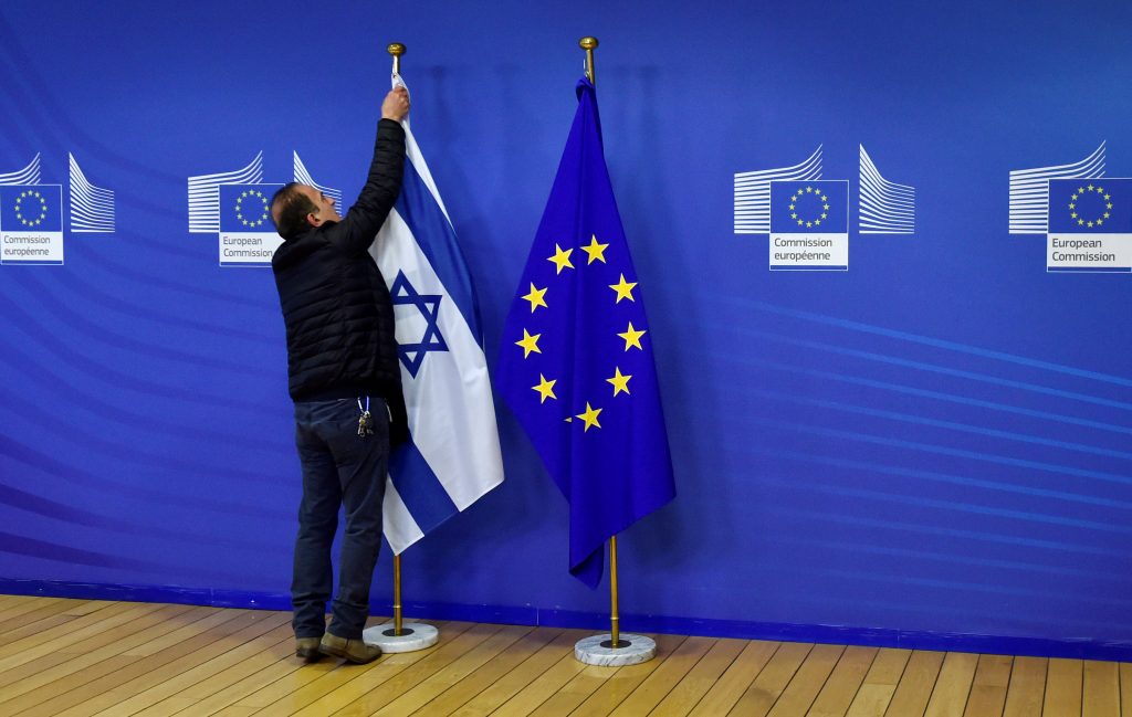 Εκατοντάδες Ευρωπαίοι ακαδημαϊκοί σφάζουν με το γάντι ΕΕ και Ισραηλινό Στρατό – Stop στο «business as usual»
