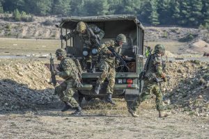 Ένοπλες Δυνάμεις: Στο νοσοκομείο τρεις στρατιωτικοί – Τραυματίστηκαν στο πεδίο βολής στη Ζίτσα