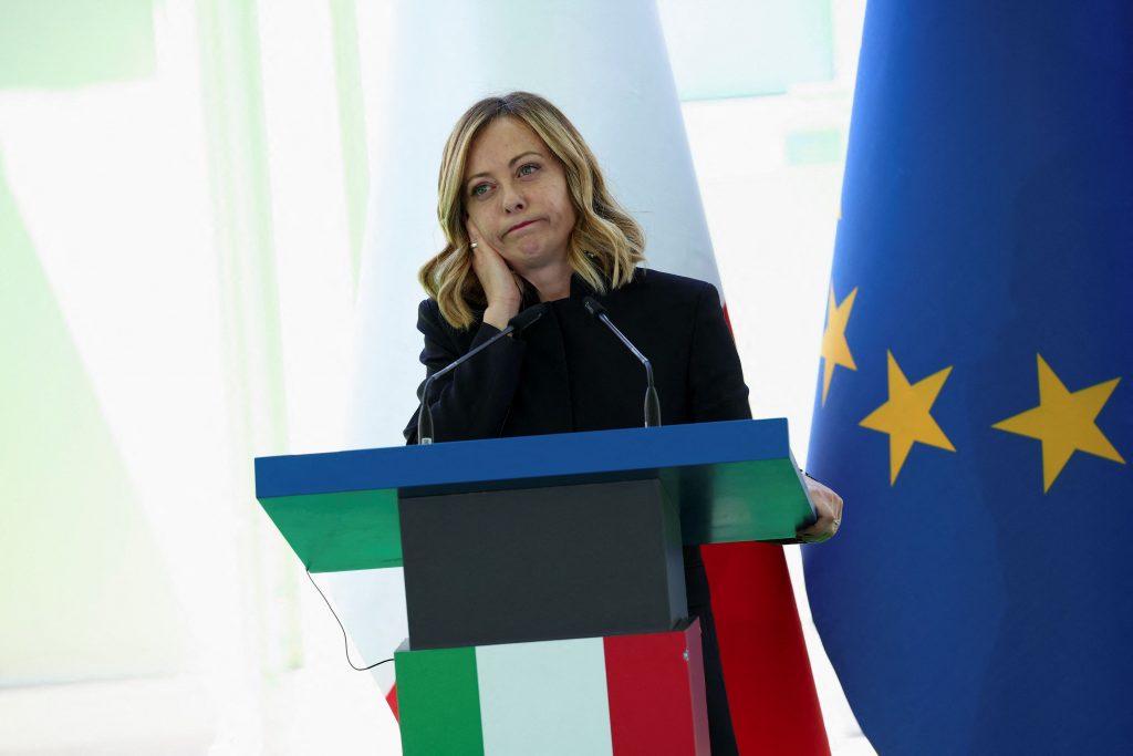 Ευρωεκλογές: Κρίσιμες για την Ιταλία – Τι δείχνουν οι δημοσκοπήσεις για Μελόνι και συντηρητική συμμαχία