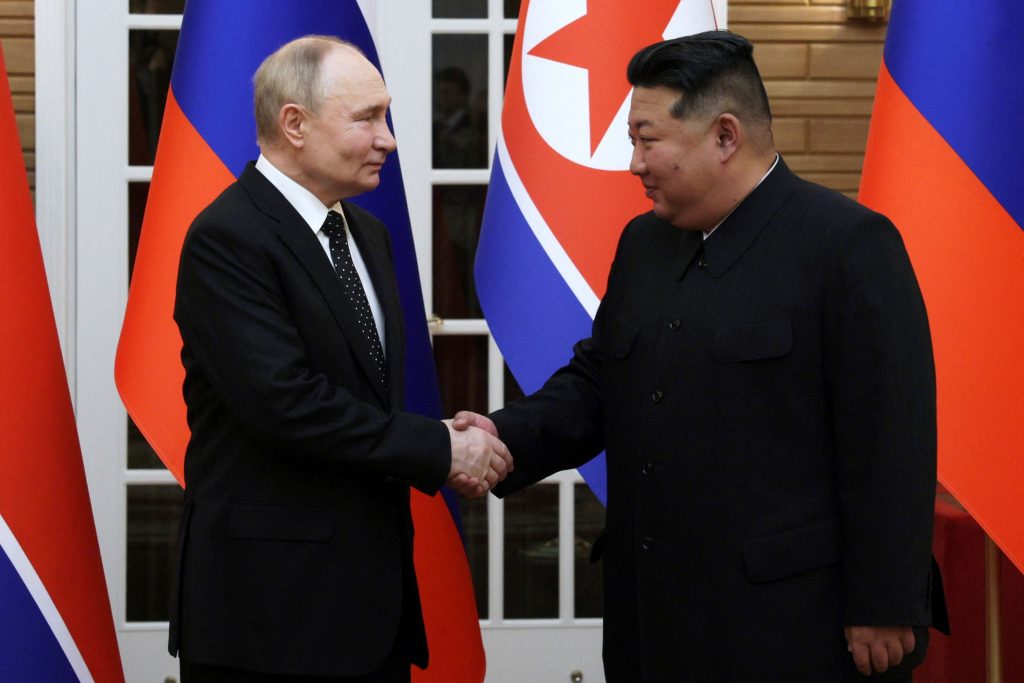 Πούτιν: Τι κέρδισε από την επίσκεψη στη Βόρεια Κορέα – Η ανάλυση του CNN