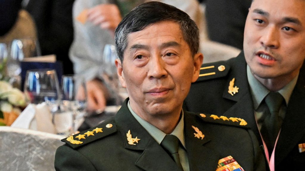 Κίνα: Βαθαίνει η στρατιωτική εκκαθάριση – Εκτός Κομμουνιστικού Κόμματος οι δύο πρώην υπουργοί Άμυνας