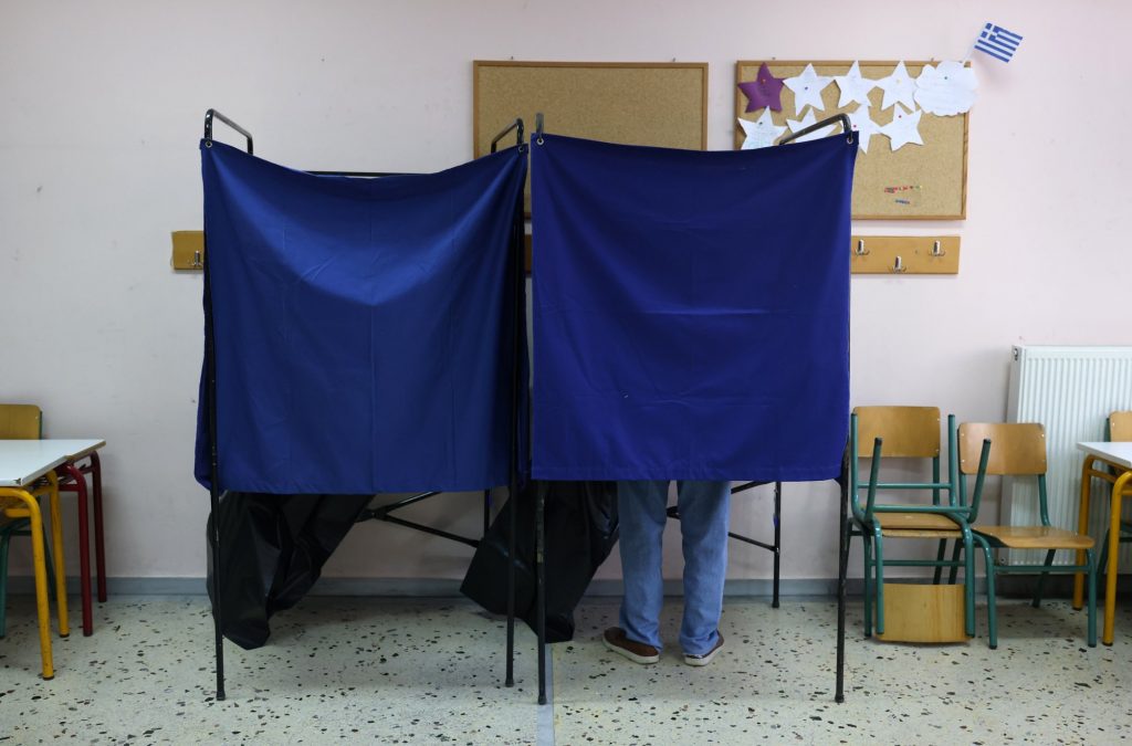 Τι δείχνουν οι δημοσκοπήσεις στο παρά πέντε της ευρωκάλπης