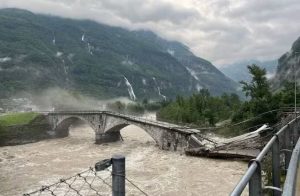 Πλημμύρες στην Ελβετία: Δύο νεκροί και ένας αγνοούμενος