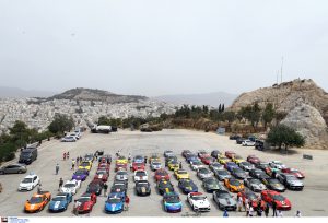 Γέμισε με supercars η Αθήνα – Ποιος ο λόγος (εικόνες)