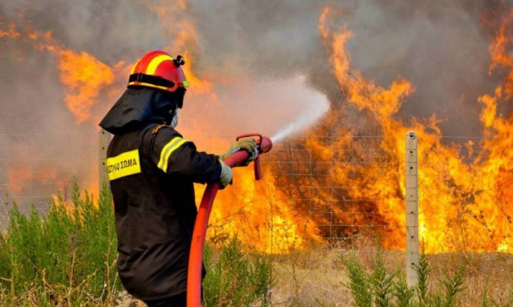 Φωτιά: Συναγερμός για πολύ υψηλό κίνδυνο πυρκαγιάς και θυελλώδεις ανέμους σήμερα – Στο «πορτοκαλί» 6 περιοχές