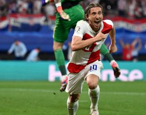 Μόντριτς για διαφαινόμενο αποκλεισμό Κροατίας: «Ο… θεός του ποδοσφαίρου δεν είναι πάντα δίκαιος»
