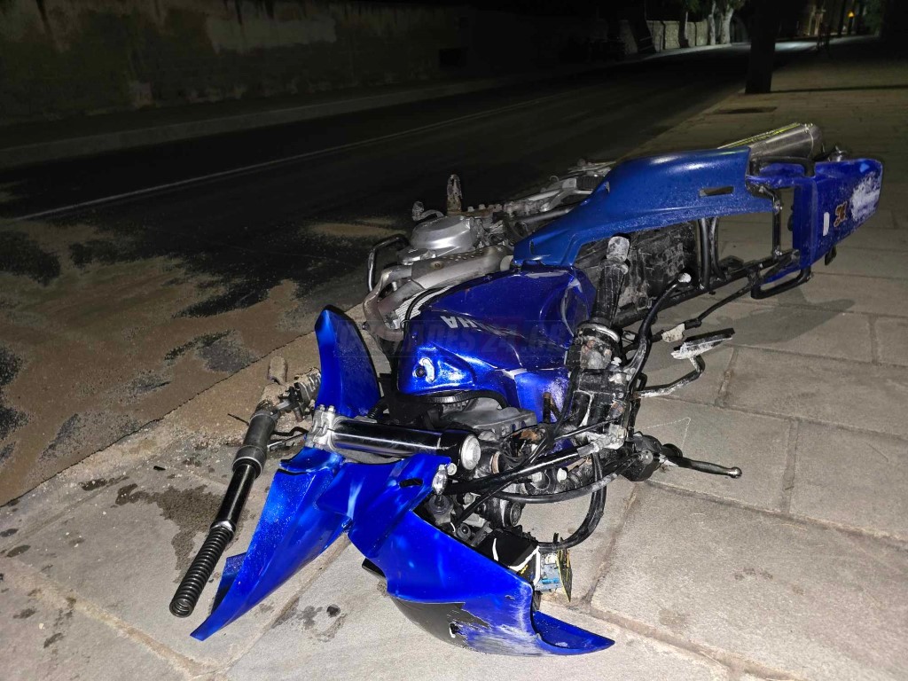 Θανατηφόρο τροχαίο στη Σύρο – Μοτοσικλέτα κόπηκε στα δύο, σκοτώθηκε 49χρονος