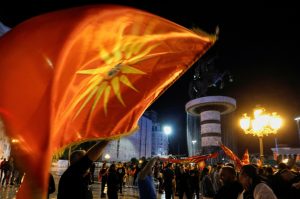 Κούφιες απειλές της Ελλάδας στα Σκόπια