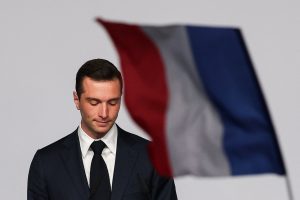 Ζορντάν Μπαρντελά: «Η Γαλλία πέφτει στα χέρια της άκρας αριστεράς» – Απογοητευμένος με το εκλογικό αποτέλεσμα