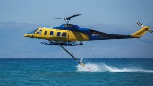 Φωτιά στην Κρήτη: Πετούσαν πέτρες στο ελικόπτερο της πυροσβεστικής