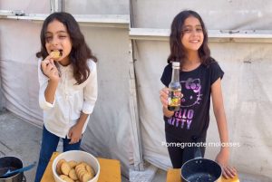 Γάζα: Η 10χρονη Ρενάντ αναρτά βίντεο μαγειρικής στο διαδίκτυο εν μέσω πολέμου