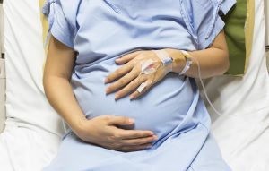 Πάτρα: Τραγικός επίλογος – Δεν τα κατάφερε η έγκυος που υπέστη τρεις ανακοπές