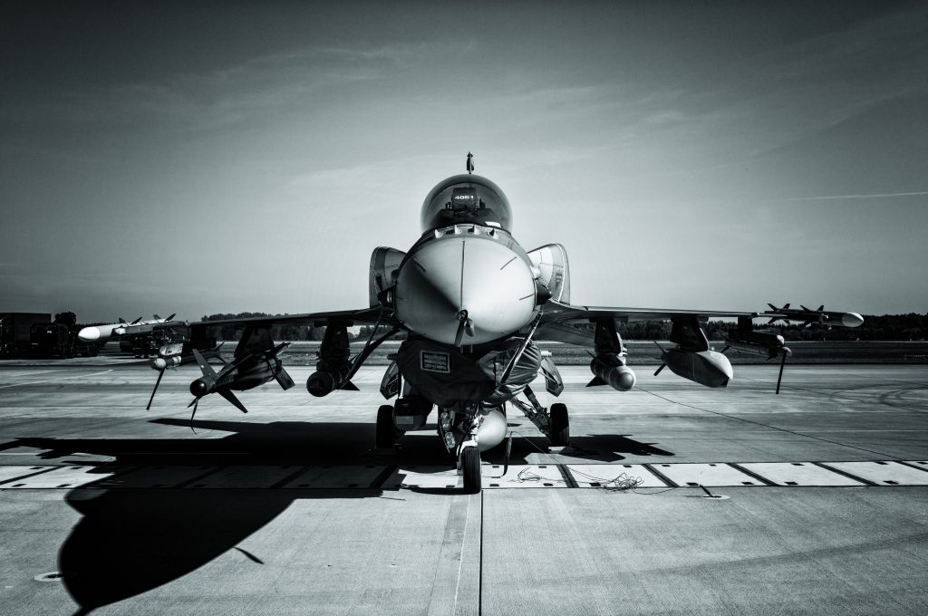 Ουκρανία: Οι χώρες του ΝΑΤΟ ξεκίνησαν τις παραδόσεις F-16 στο Κίεβο