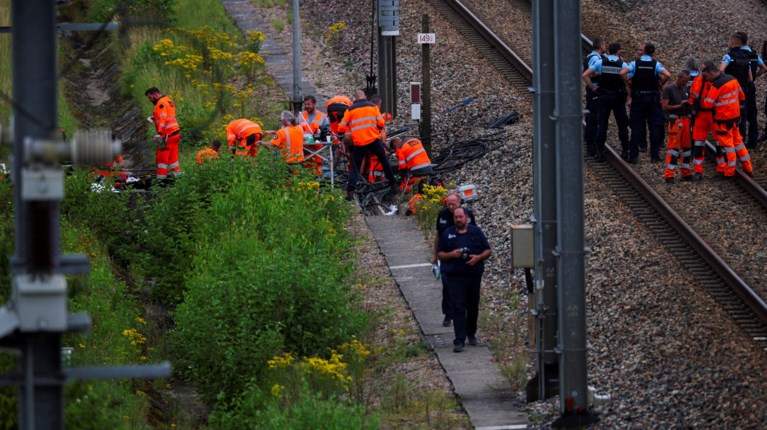 Γαλλία: Άγνωστη οργάνωση ανέλαβε την ευθύνη για τους βανδαλισμούς στους σιδηρόδρομους