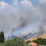 Φωτιά στον Τρίλοφο Θεσσαλονίκης – Aπειλούνται σπίτια