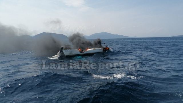 Βόρεια Εύβοια: Η στιγμή που βυθίζεται το ιστιοφόρο – Πώς κατάφερε να σωθεί η οικογένεια τουριστών