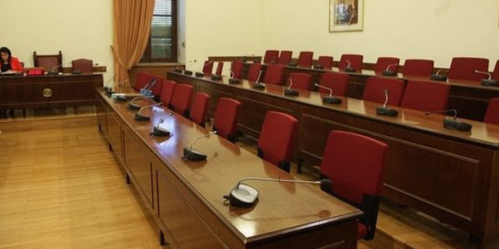 Live η συνεδρίαση της επιτροπής διαφάνειας: Αντισυνταγματικά τα αιτήματα της αντιπολίτευσης, λέει ο Πλεύρης