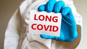 Long covid: Σε ποιους και γιατί επιμένουν τα μακροχρόνια προβλήματα – Νέα μελέτη
