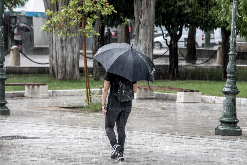 Κακοκαιρία: Ήχησε το 112 στην Πελοπόννησο