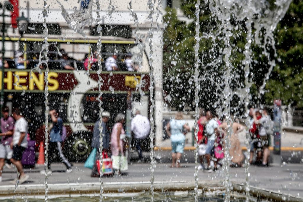 Κλίμα: «Βράζει» ο πλανήτης – Καμπανάκι από τους μετεωρολόγους για το πιο θερμό έτος