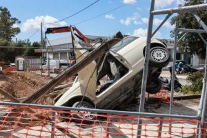 Επεισοδιακή καταδίωξη κλεμμένου ΙΧ από το Μενίδι μέχρι την Κηφισιά – Βίντεο ντοκουμέντο