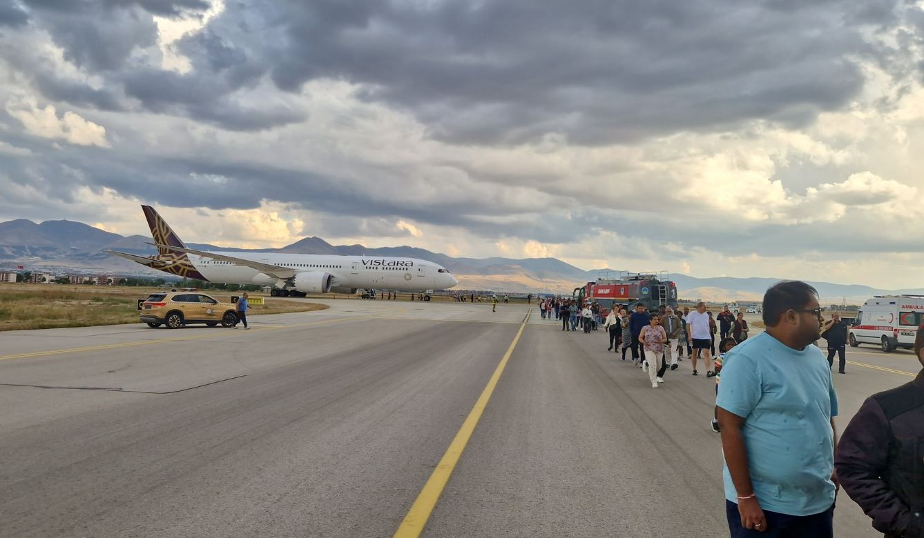 Τουρκία: Αναγκαστική προσγείωση αεροπλάνου μετά από απειλή για βόμβα